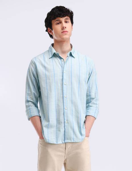 FLYING MACHINE Men Striped Casual Blue Shirt