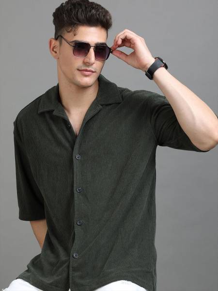 HERE&NOW Men Solid Casual Green Shirt