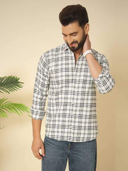 youth first Men Checkered Casual White, Dark Blue Shirt