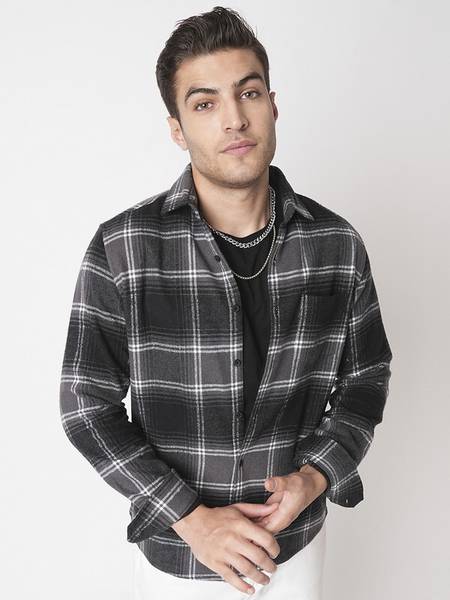 VASTRADO Men Checkered Casual Black Shirt