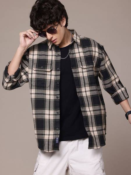 Roadster Men Checkered Casual Black Shirt
