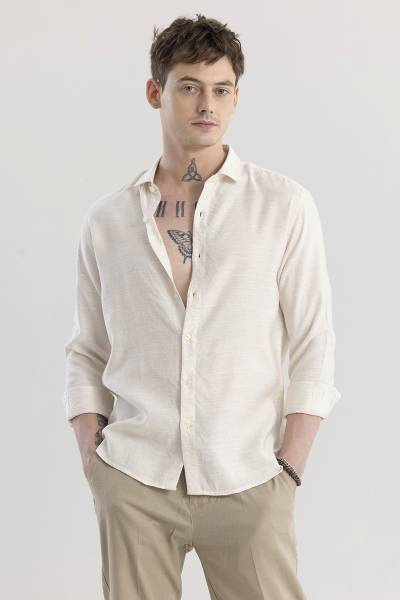 Snitch Men Solid Casual White Shirt