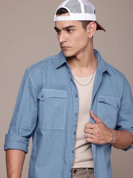 Roadster Men Solid Casual Blue Shirt