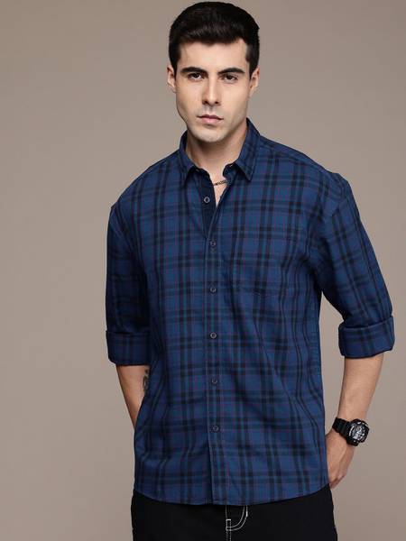 Roadster Men Checkered Casual Blue Shirt