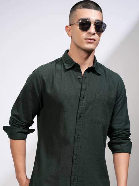 HIGHLANDER Men Solid Casual Green Shirt