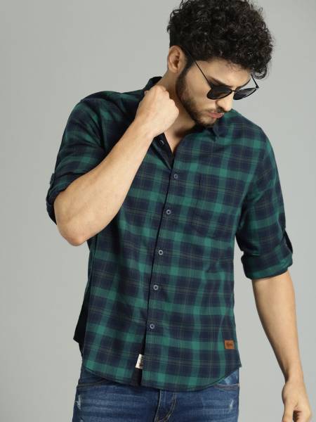 Roadster Men Checkered Casual Green Shirt