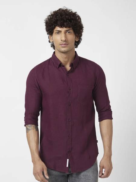 Spykar Men Solid Casual Purple Shirt