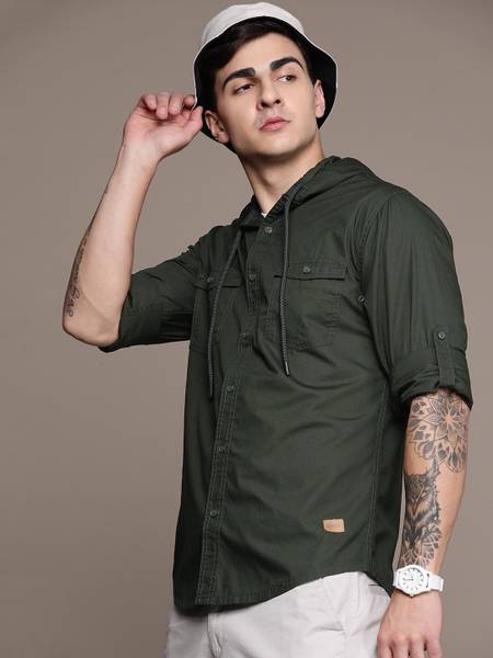 Roadster Men Solid Casual Green Shirt