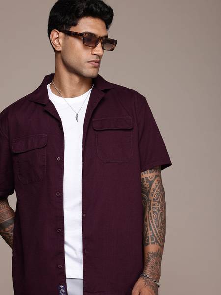 Roadster Men Solid Casual Maroon Shirt
