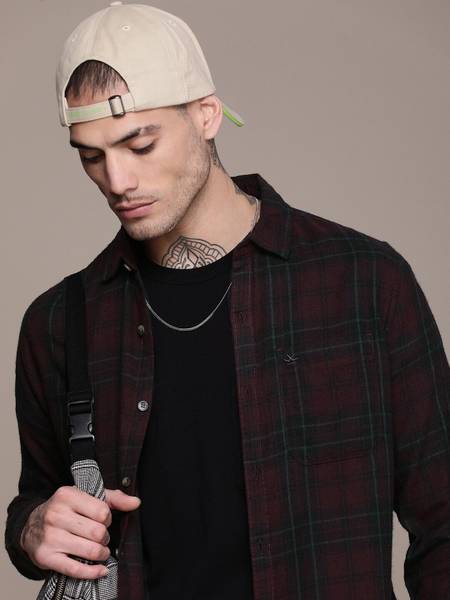 WROGN Men Checkered Casual Maroon Shirt