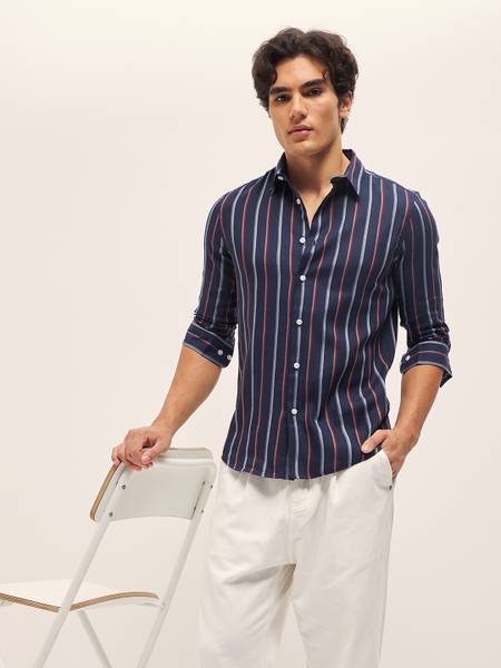 THE BEAR HOUSE Men Striped Casual Blue Shirt