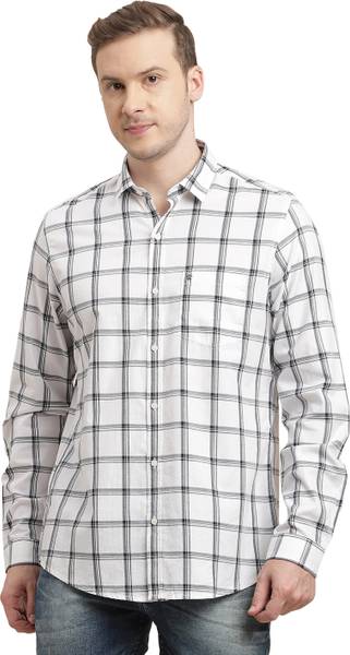 TURTLE Men Checkered Casual White Shirt