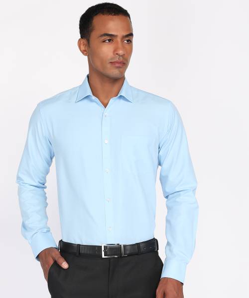 PARK AVENUE Men Solid Formal Light Blue Shirt