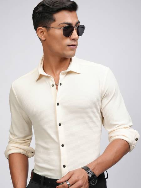 HIGHLANDER Men Solid Casual White Shirt