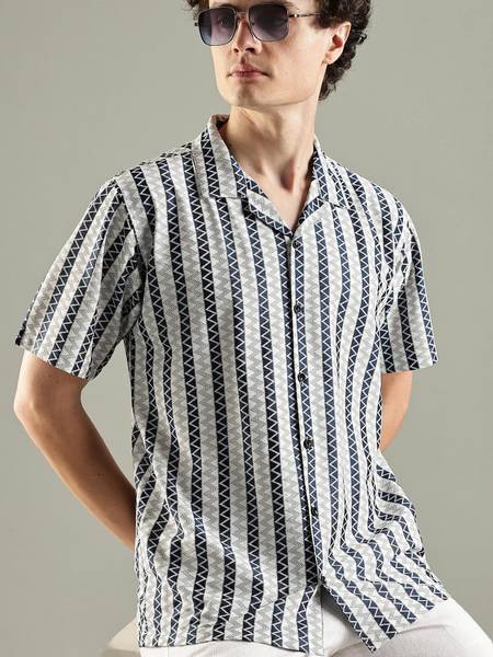 URBAN BUCCACHI Men Striped Casual Blue Shirt