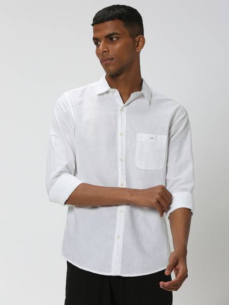 MUFTI Men Solid Casual White Shirt