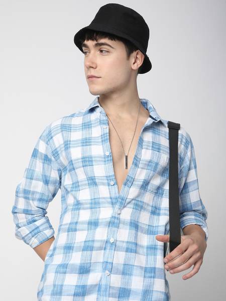 VASTRADO Men Checkered Casual Blue Shirt
