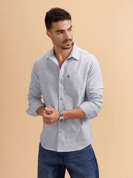 WROGN Men Solid Casual Blue Shirt