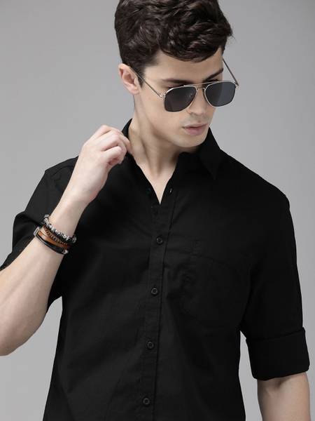 Roadster Men Solid Casual Black Shirt