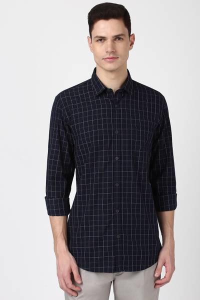PETER ENGLAND Men Checkered Casual Dark Blue Shirt