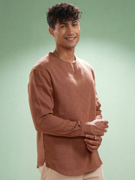 HIGHLANDER Men Checkered Casual Brown Shirt
