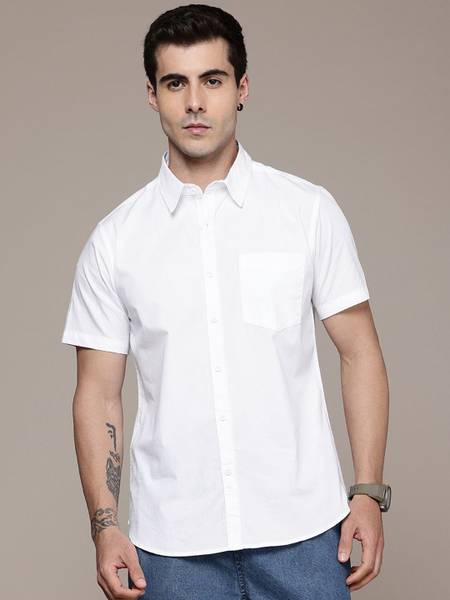 Roadster Men Solid Casual White Shirt