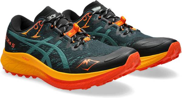 Asics Fuji Lite 5 Sneakers For Men