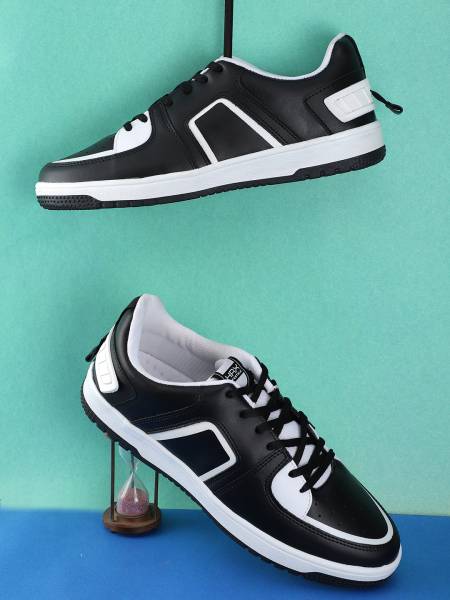 HRX by Hrithik Roshan Offbeat Classic Sneakers For Men