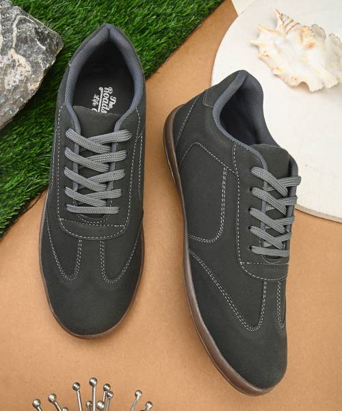 Roadster Casual shoes Sneakers For Men