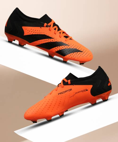 Football shoes top predator price