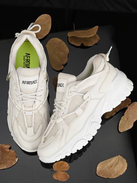 Puma men's yale store gum solid sneakers