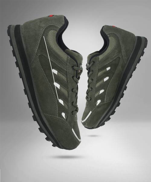 Lakhani vardaan sports store shoes