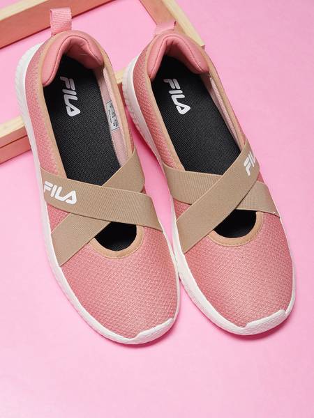 FILA KUMI Running Shoes For Women