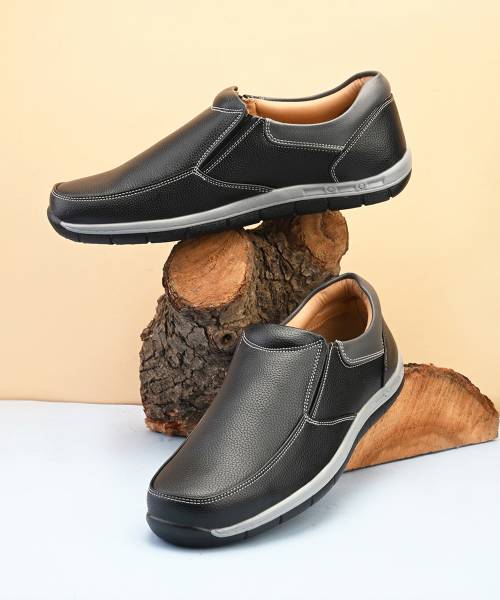 Roadster Roadster Men Slip On Casual Shoes Loafers For Men