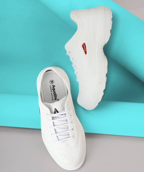 Aqualite sneakers top
