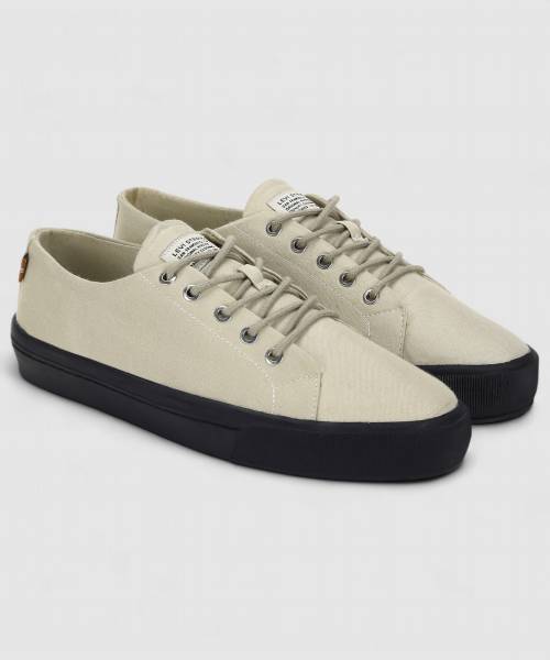 LEVI'S Men's Off-White Solid Sneakers Sneakers For Men