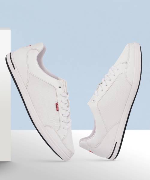 Levi s aart core deals pu sneakers white