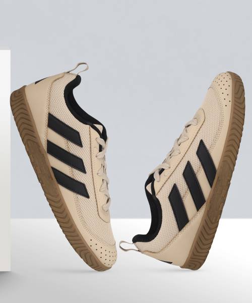 ADIDAS Pivot Court M Sneakers For Men