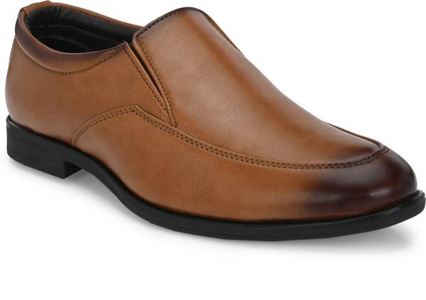 INVICTUS Slip On For Men