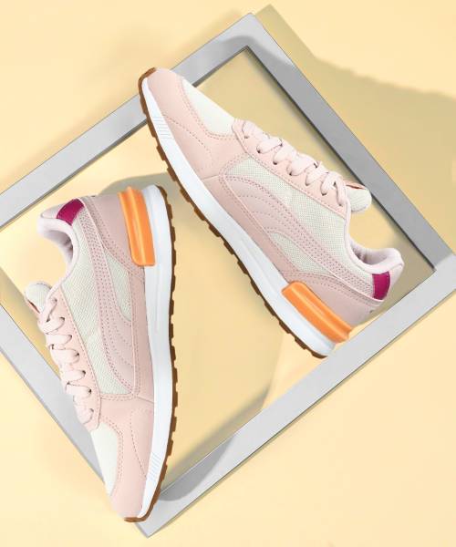 PUMA Graviton Casuals For Women