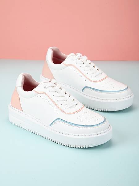 Roadster casual shoes store