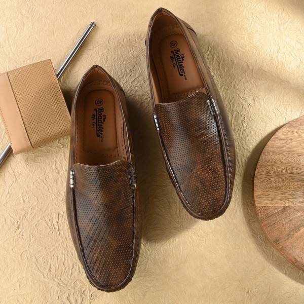 Roadster deals loafer shoes