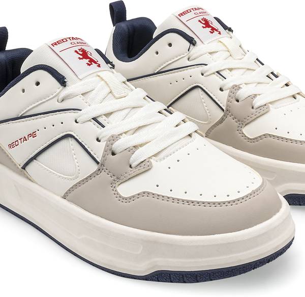 Red tape casual shoes price hotsell