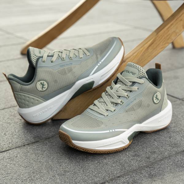 RED TAPE Basketball Shoes for Men | Cultured Round-Toe Shape & Cushioning Technology Basketball Shoes For Men