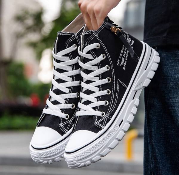 Boots canvas best sale price