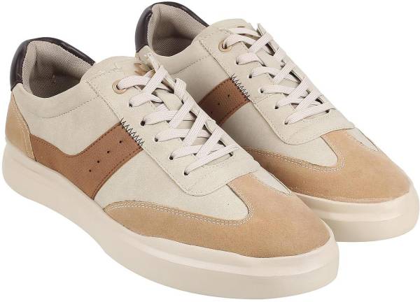 MOCHI Sneakers For Men