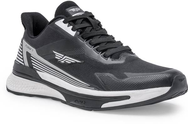 Red tape running best sale shoe