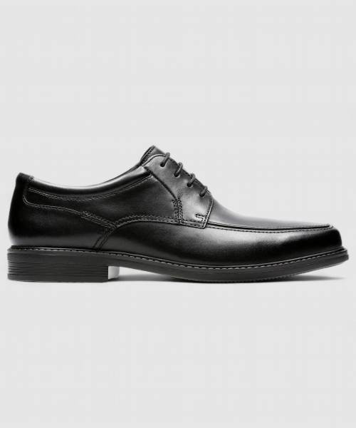 CLARKS Clarks Ipswich Apron II Black Leather Slip On For Men