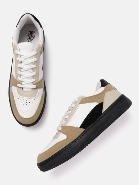 Roadster Sneakers For Women