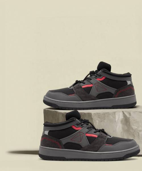 The Souled Store TSS Originals: Mercury Sneakers For Men